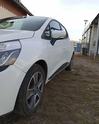 Renault Clio cena 33900 przebieg: 108000, rok produkcji 2017 z Oborniki małe 211